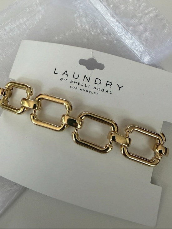 Laundry By Shelli Segal Jewelry - Laundry by Shelli Segal Gold Link Bracelet